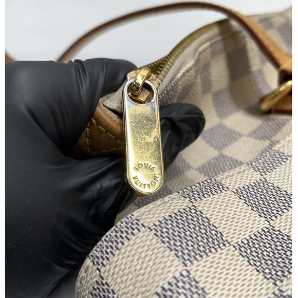 LOUIS VUITTON Azur shoulder Bag - Picture 13 of 16